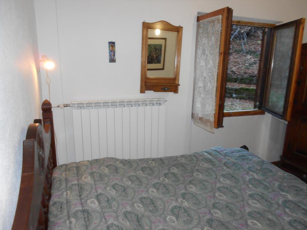 Appartamento Roccione Ovindoli Pokoj fotografie