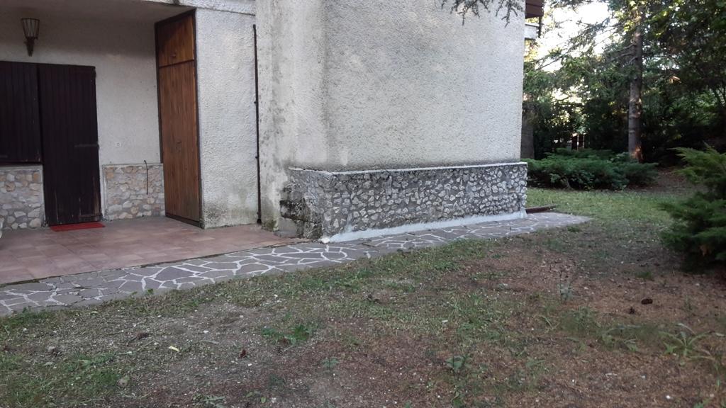 Appartamento Roccione Ovindoli Pokoj fotografie